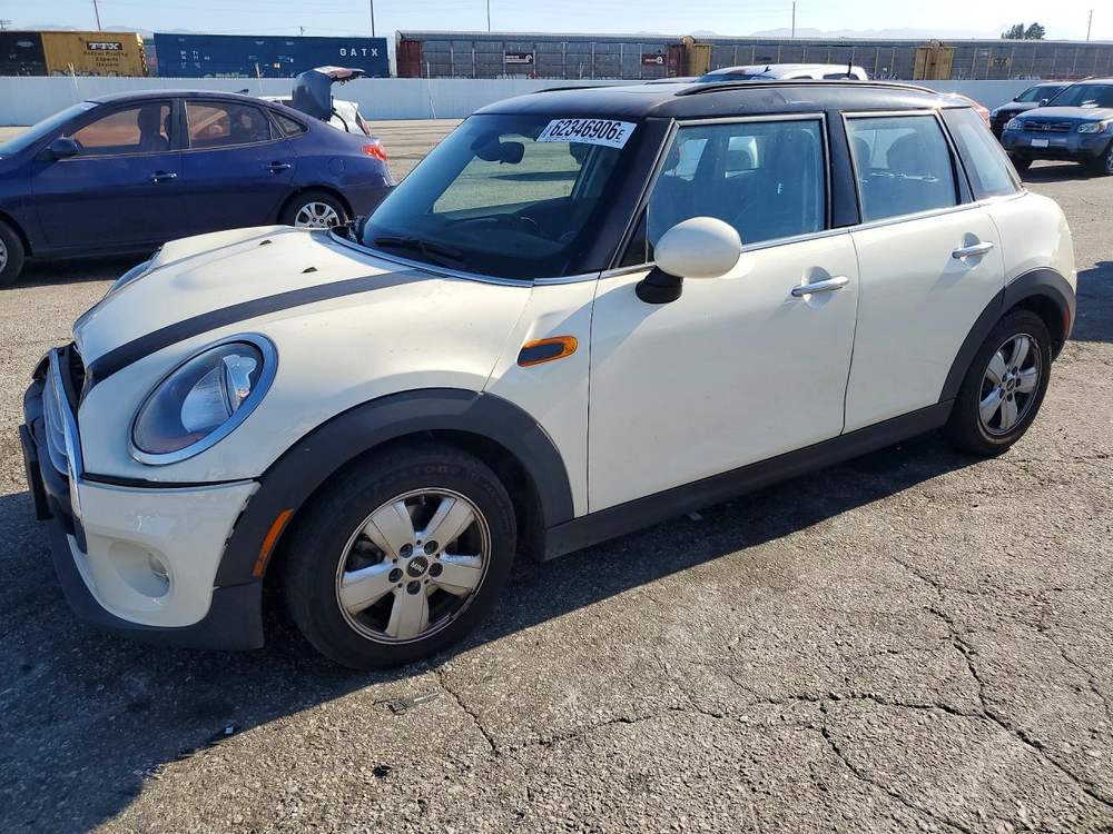 2015 MINI Cooper