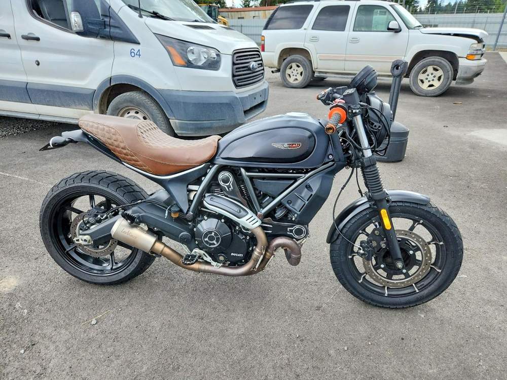 2022 ducati scrambler Desert Sled