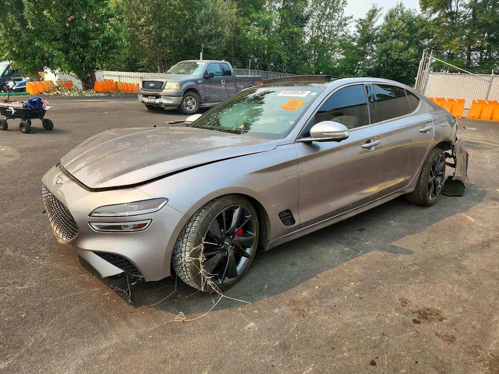 2023 Genesis G70 3.3T Standard