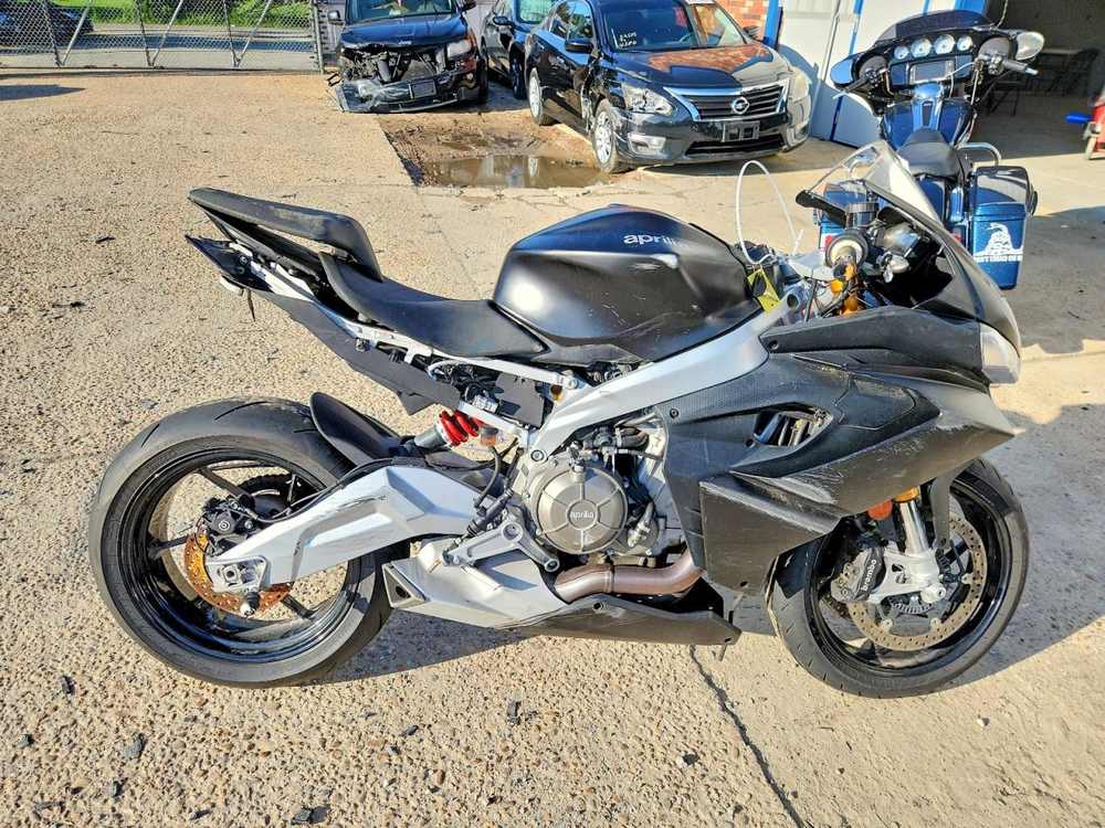 2024 aprilia rs 660