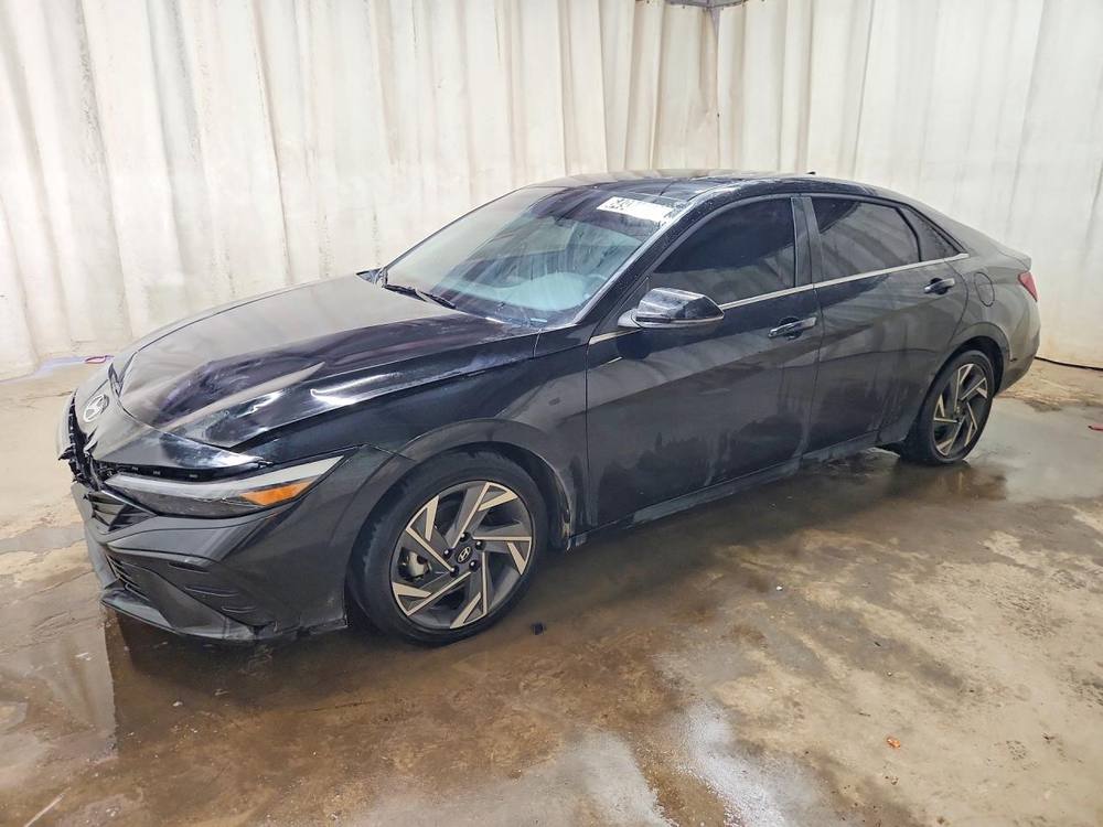 2025 Hyundai Elantra Limited