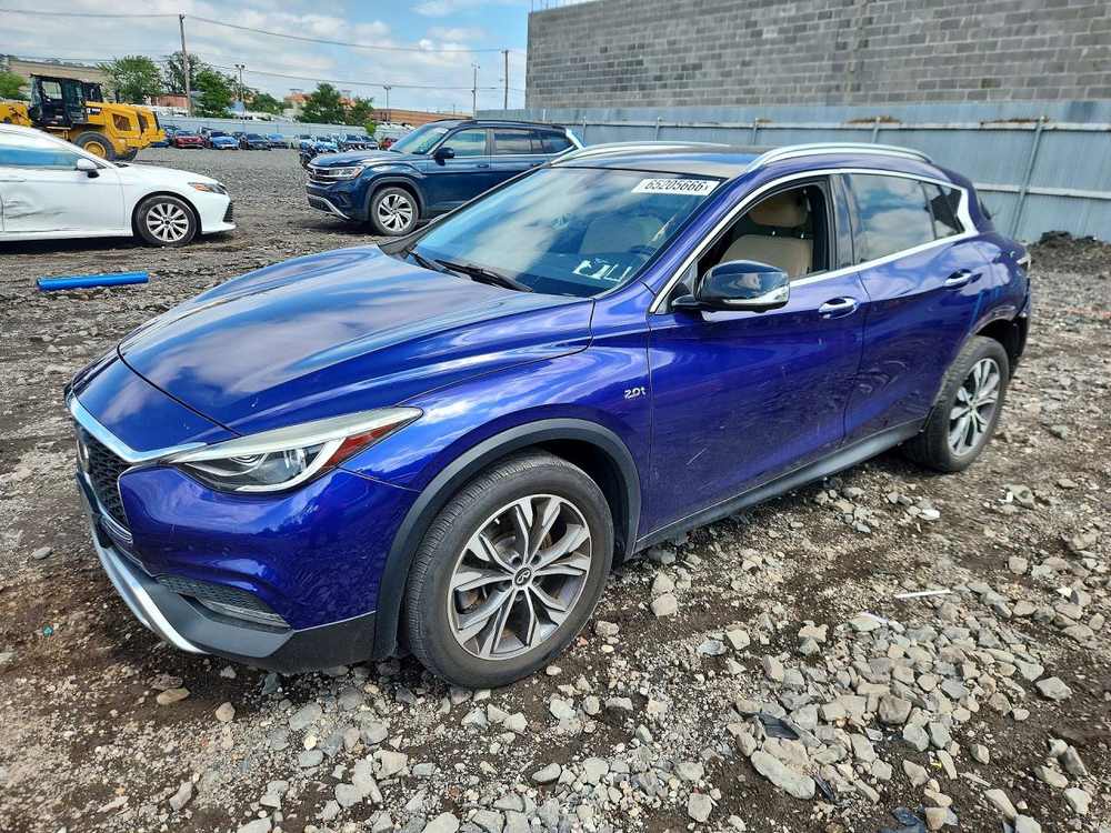 2019 Infiniti QX30 Essential