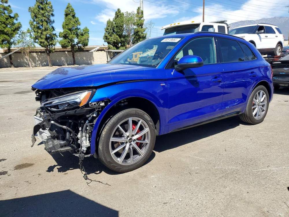 2025 Audi Q5 E Premium Plus 55