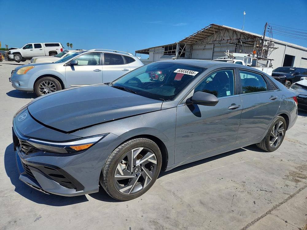 2024 Hyundai Elantra Sel