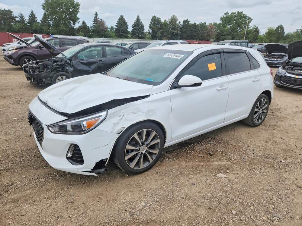 2020 Hyundai Elantra Gt Base