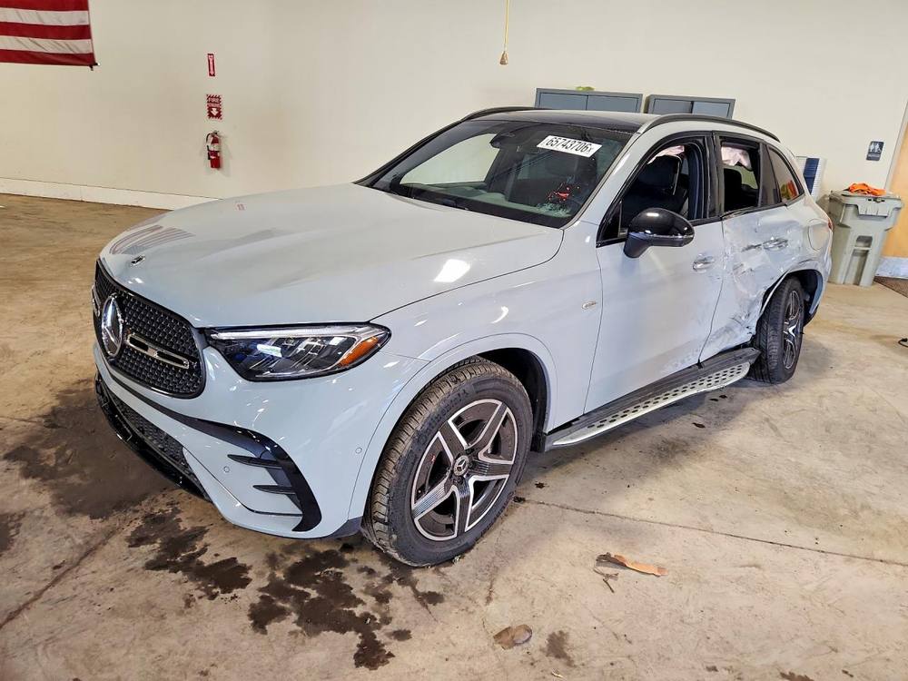 2025 Mercedes-Benz GLC 350E