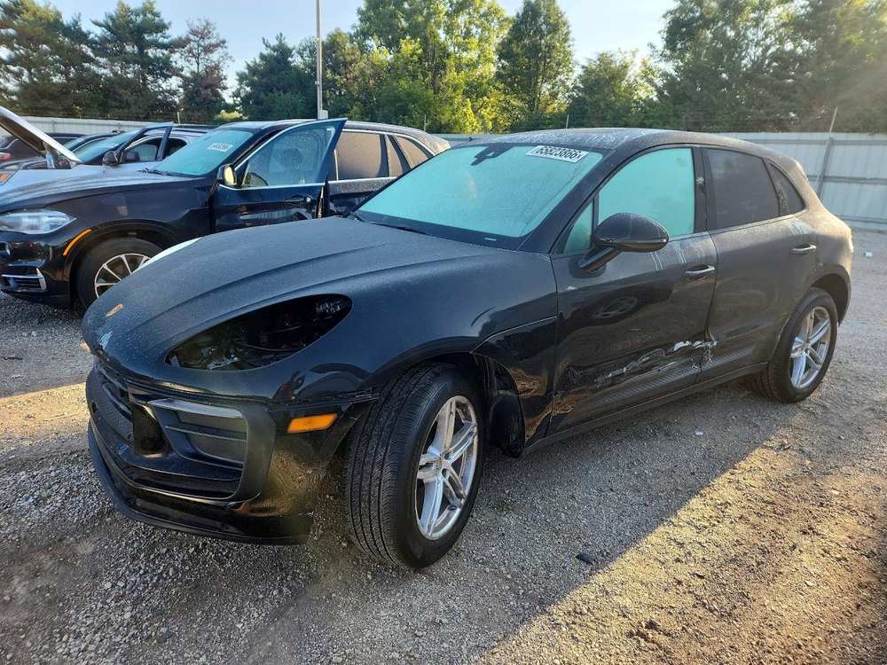 2024 Porsche Macan Base