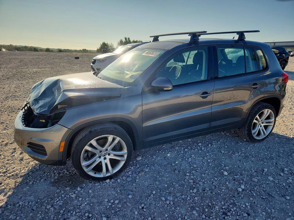 2014 Volkswagen Tiguan S