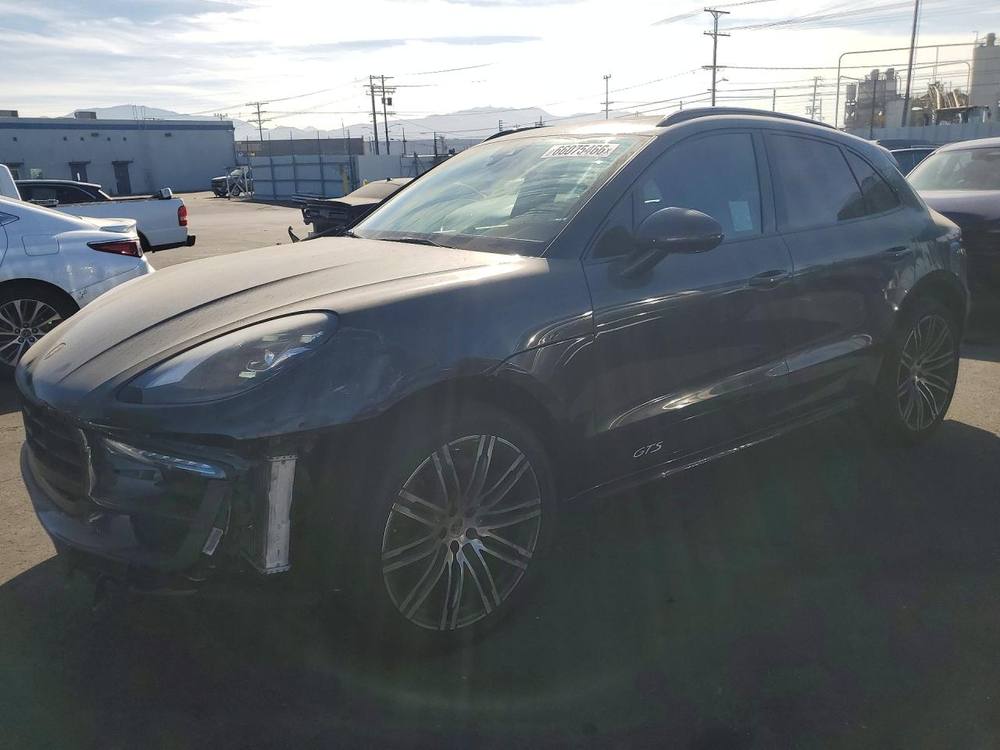 2018 Porsche Macan Gts