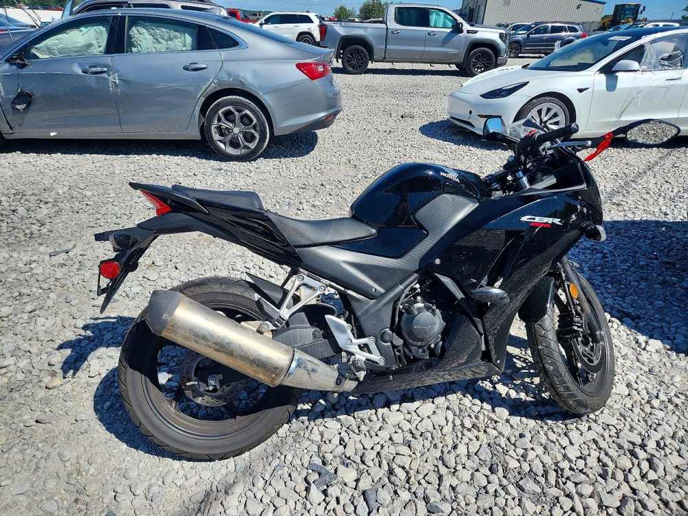 2016 Honda cbr 300 R