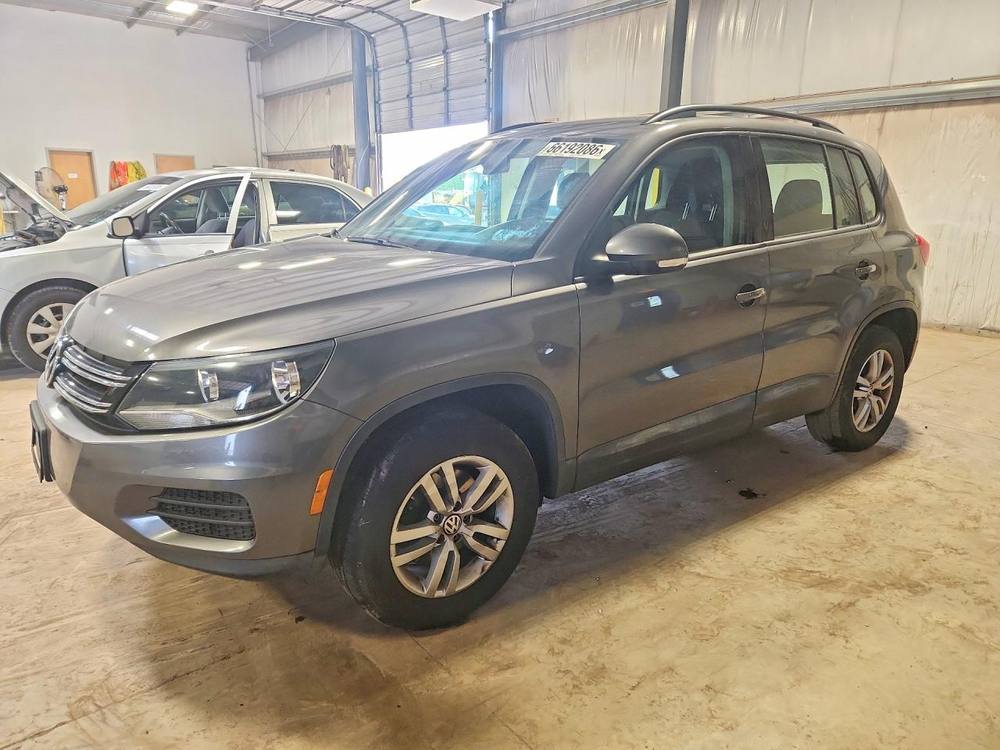 2015 Volkswagen Tiguan S