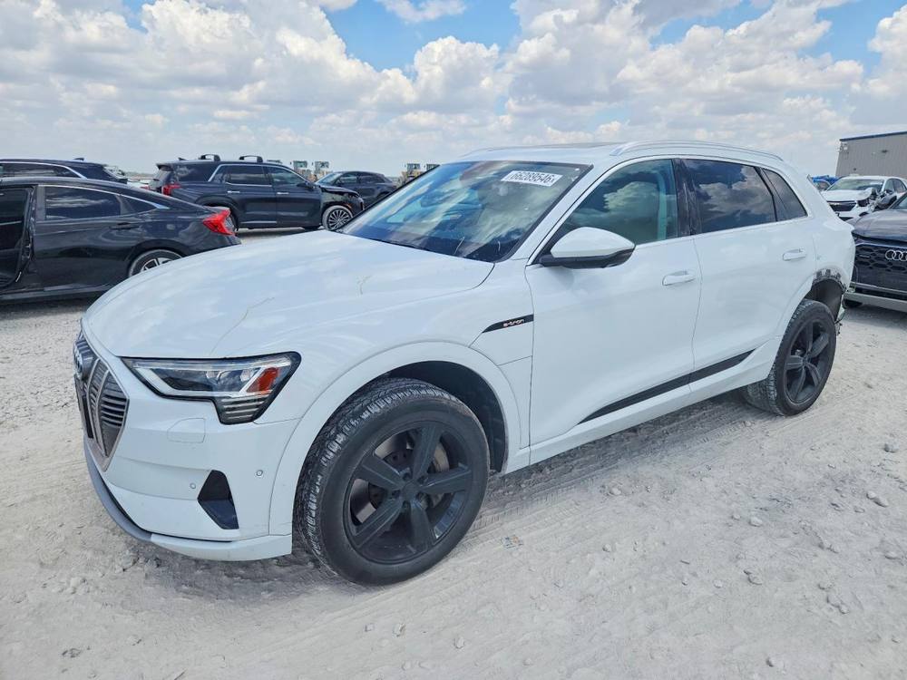 2019 Audi e-tron Premium Plus