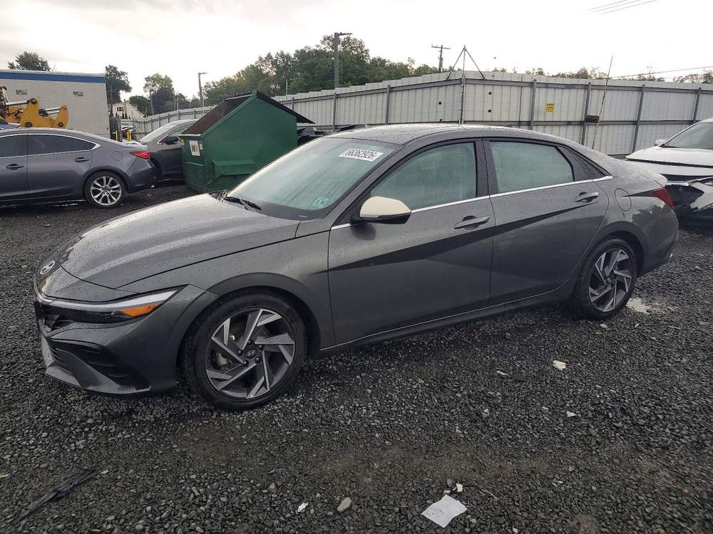 2025 Hyundai Elantra Limited