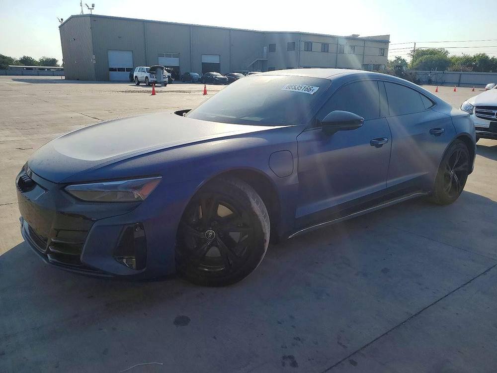 2022 Audi e-tron GT