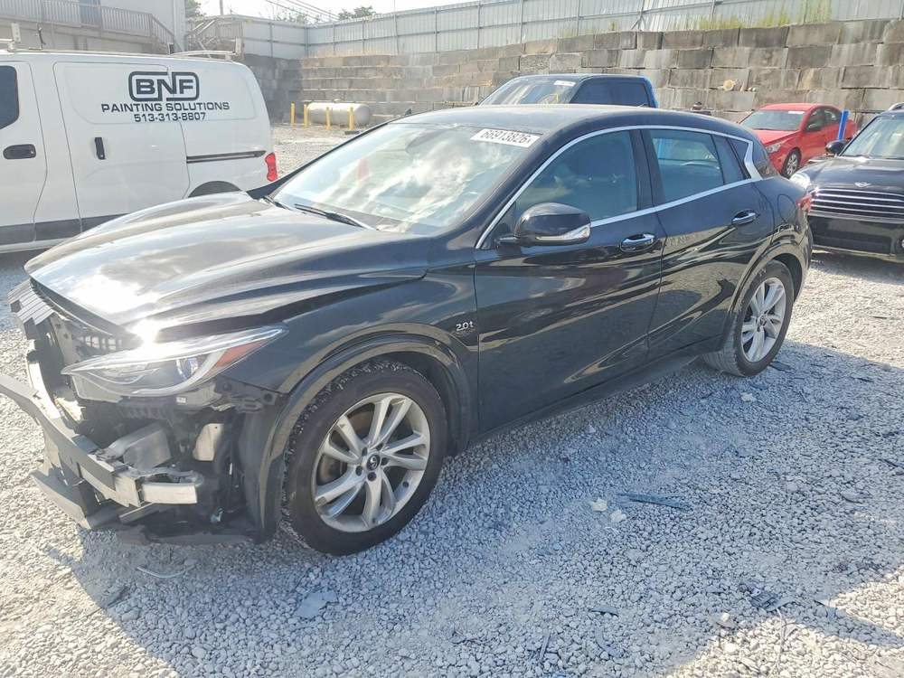 2017 Infiniti QX30 Base