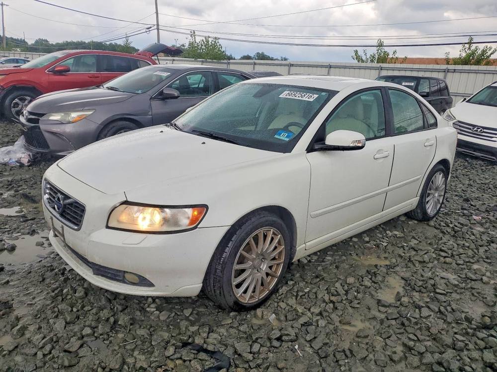 2011 Volvo S40 T5