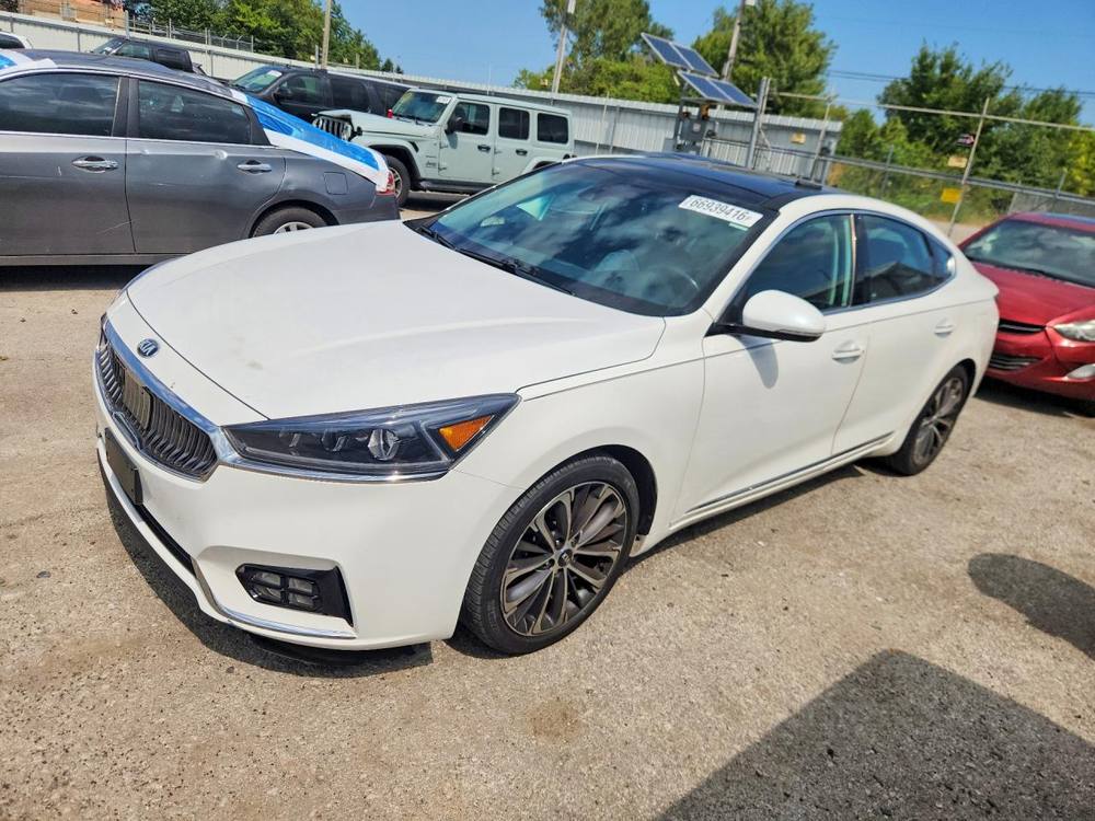 2019 Kia Cadenza Technology
