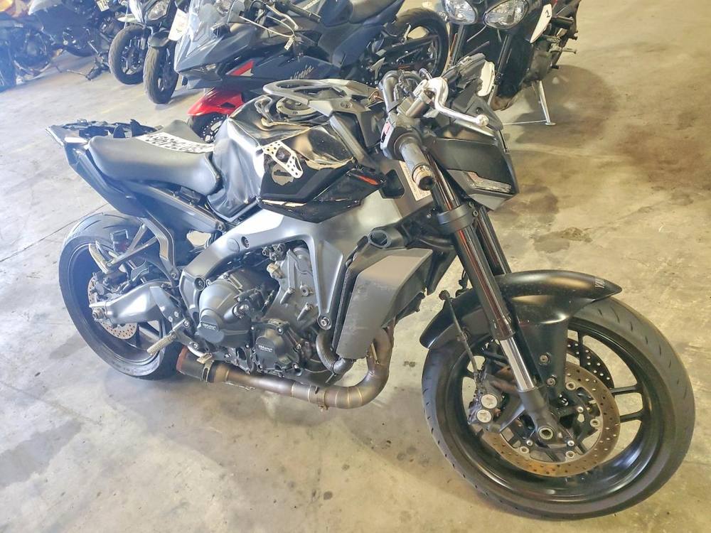 2025 Yamaha mt 09