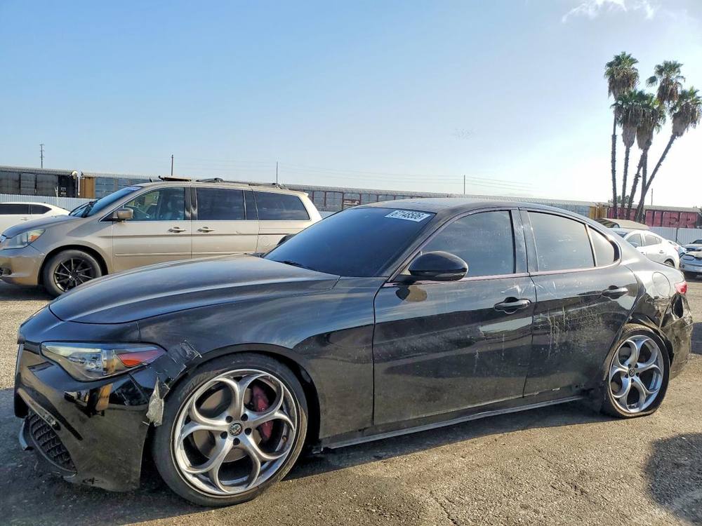 2017 Alfa Romeo Giulia Ti