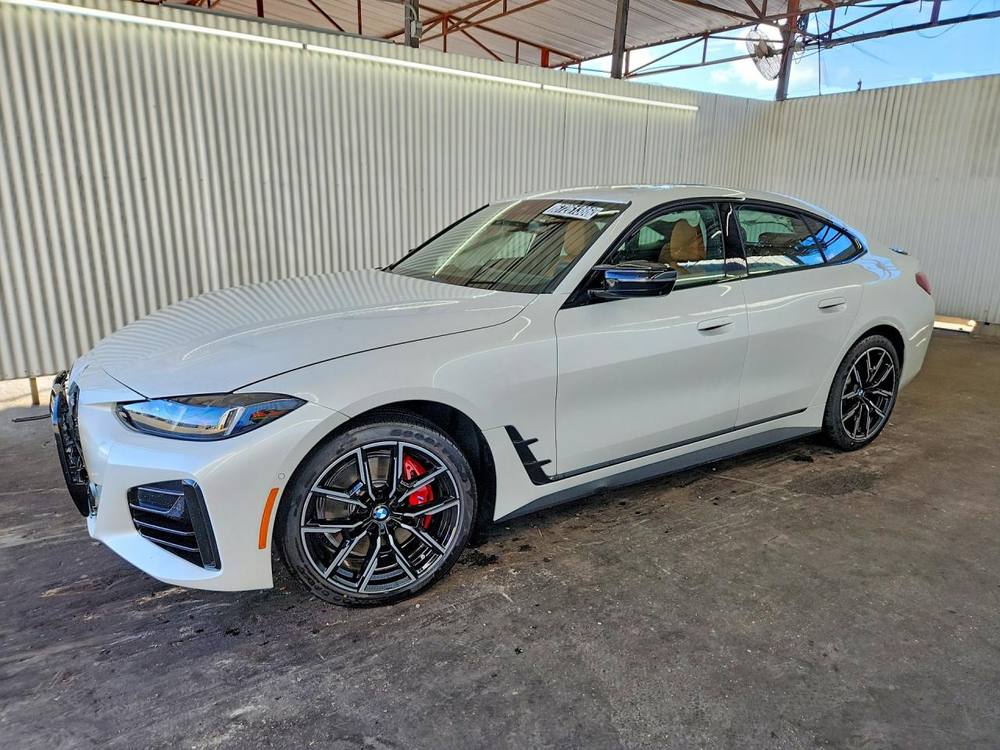 2026 BMW M4 40Xi Gran Coupe