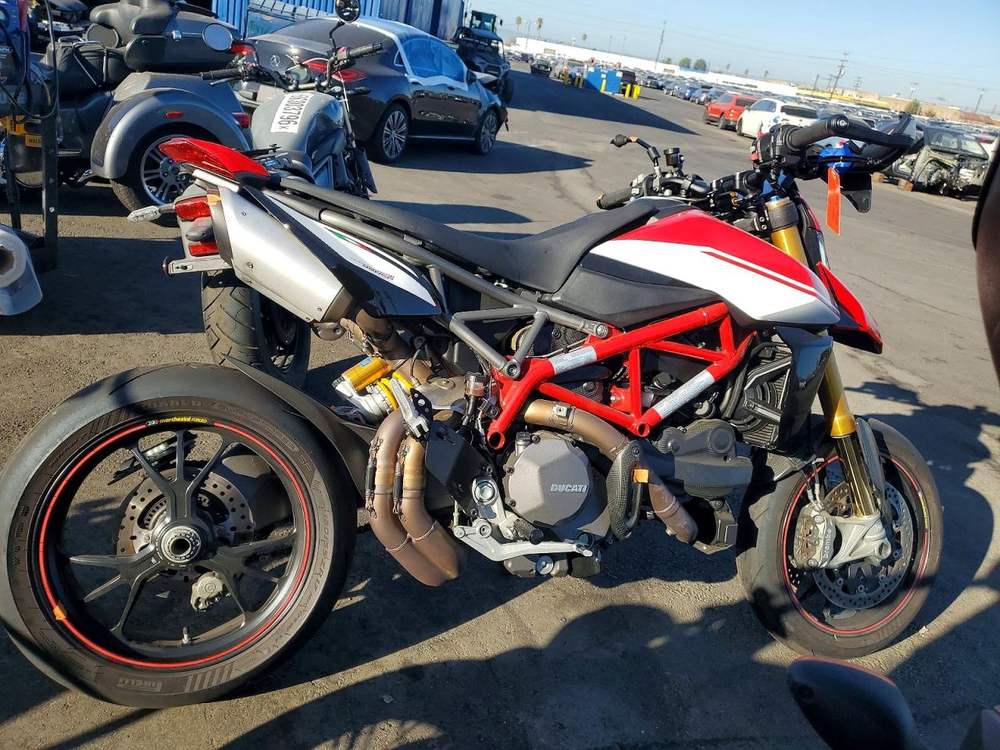 2020 ducati hypermotard 950