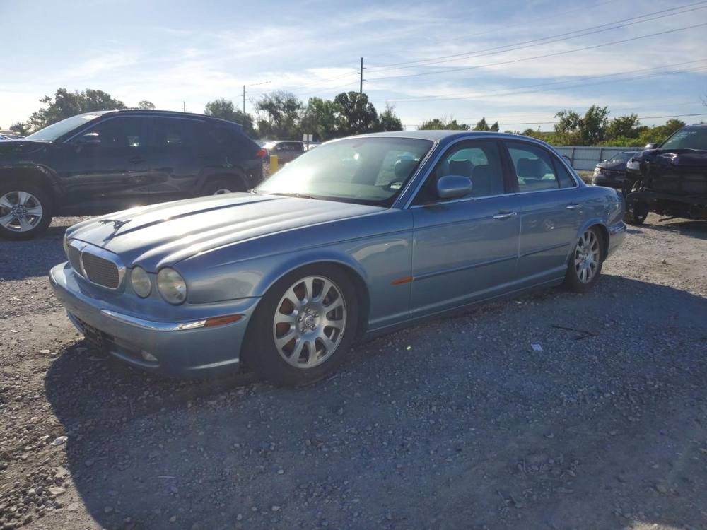 2004 Jaguar XJ 8