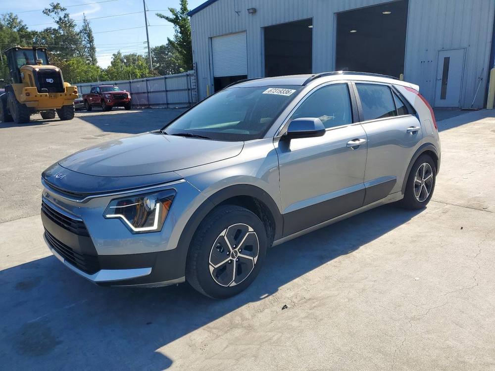 2025 Kia Niro Lx