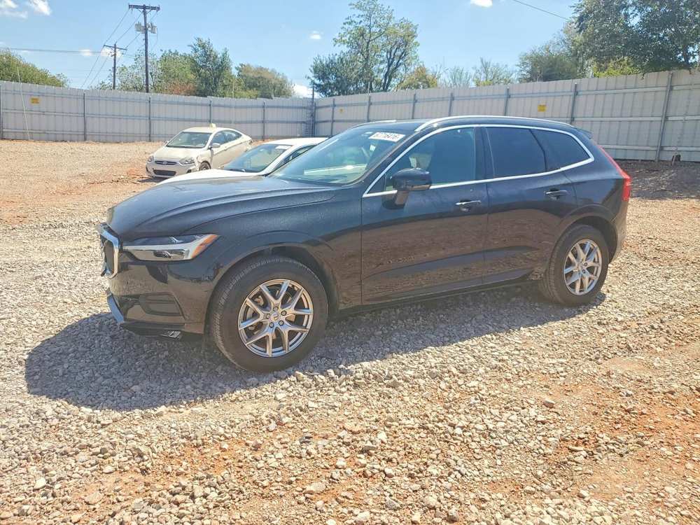 2021 Volvo XC60 T5 Momentum