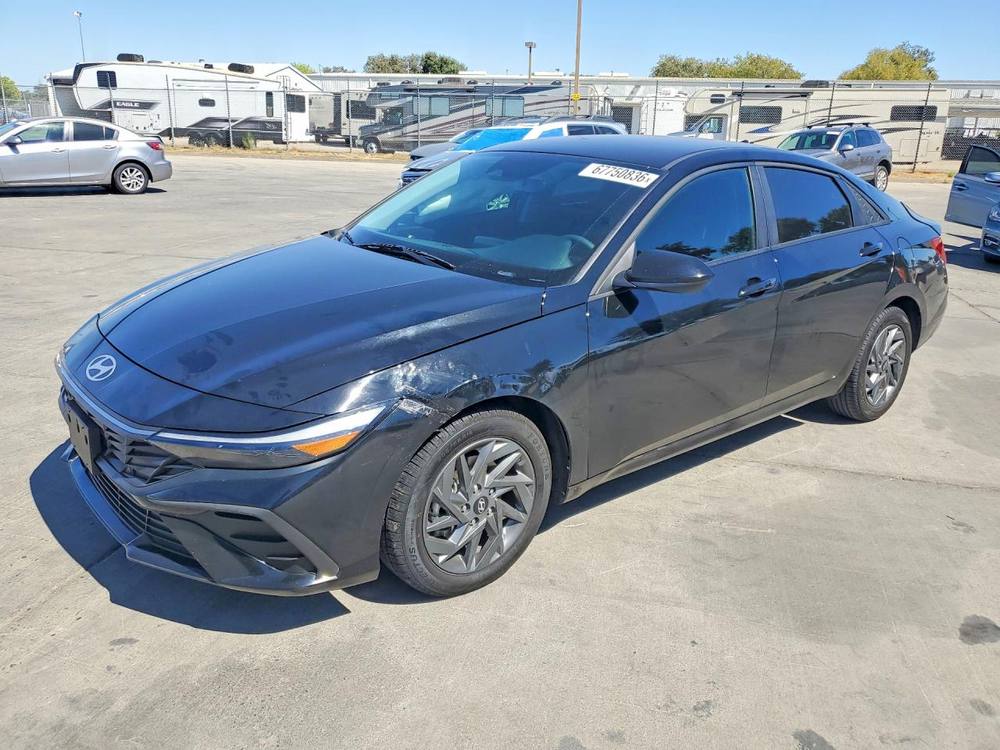 2024 Hyundai Elantra Blue