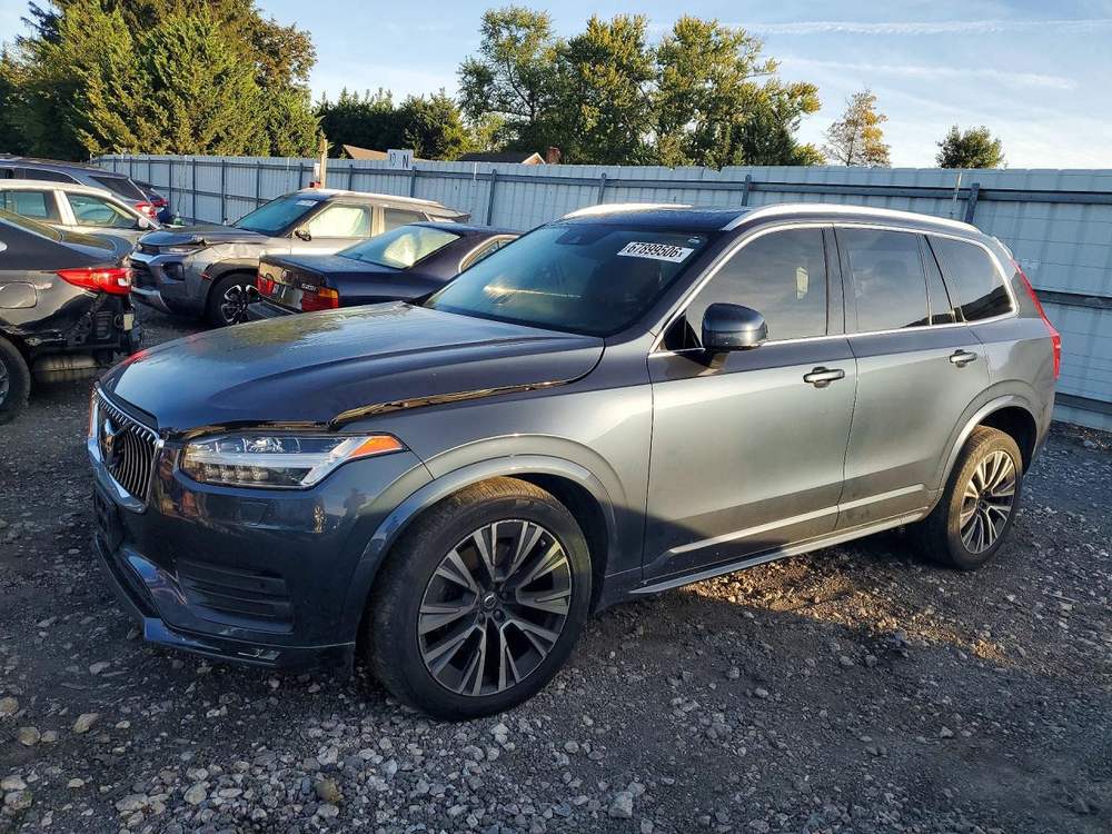 2021 Volvo XC90 T5 Momentum