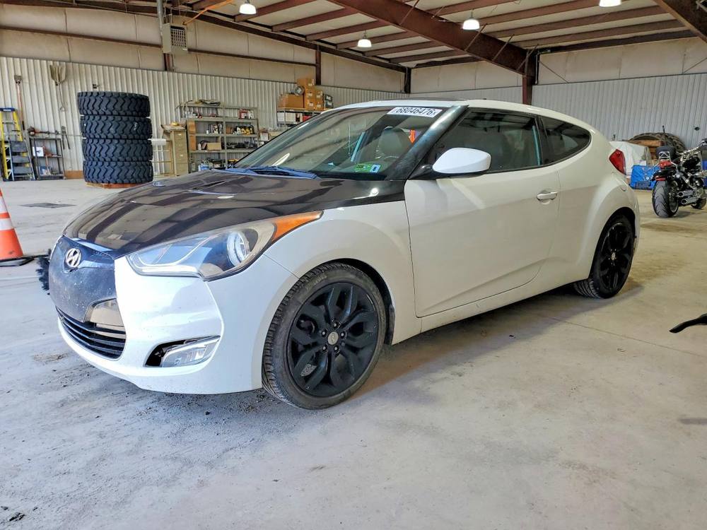 2013 Hyundai Veloster Base
