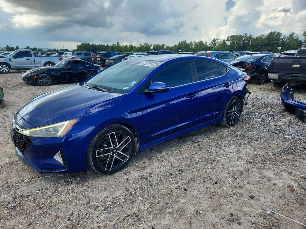 2020 Hyundai Elantra Sport