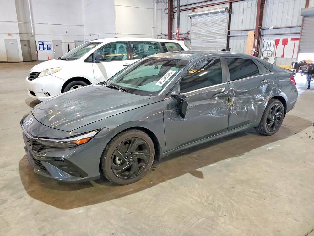 2026 Hyundai Elantra Sel Sport Premium