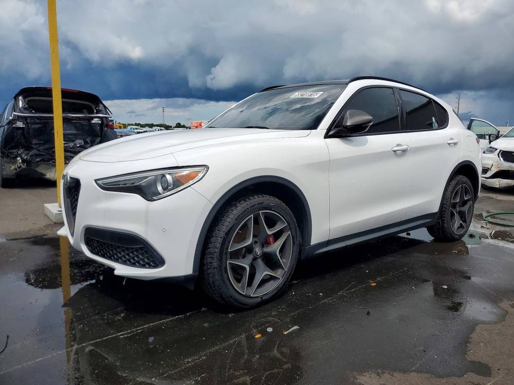 2019 Alfa Romeo Stelvio Ti