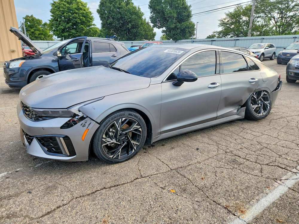2025 Kia K5 Gt Line