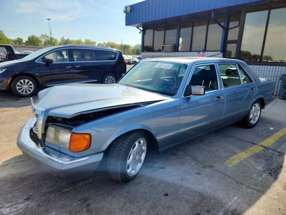 1988 Mercedes-Benz 560 Sel
