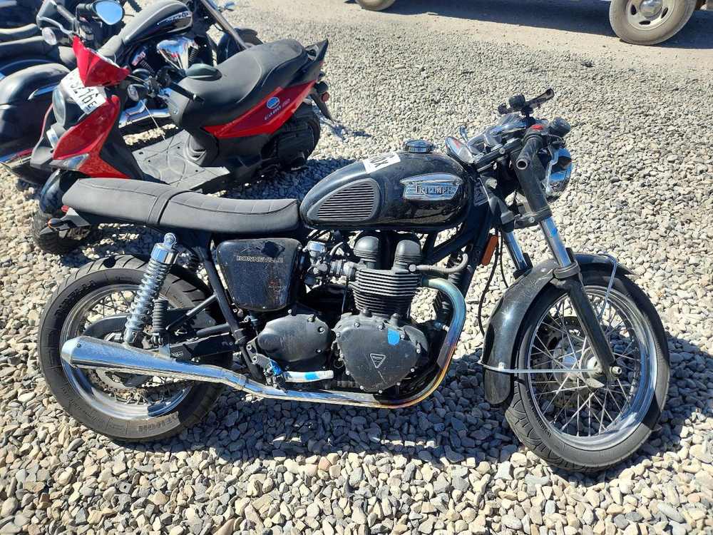 2007 Triumph bonneville