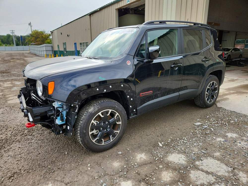 2023 Jeep Renegade Trailhawk