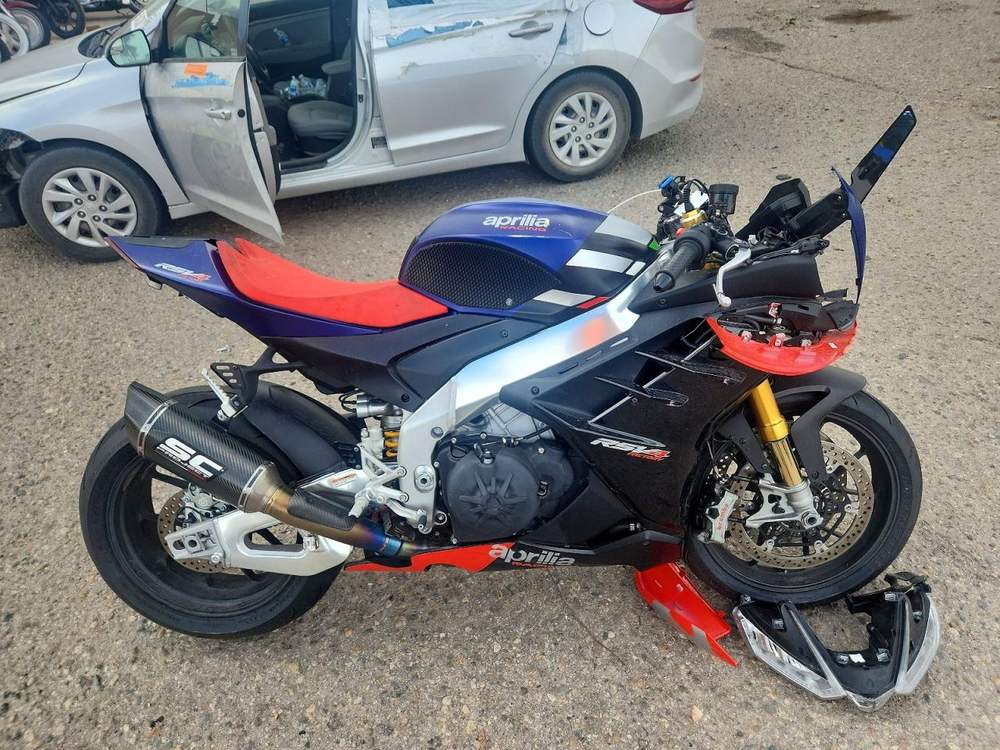 2021 aprilia rsv 4 1100 Factory