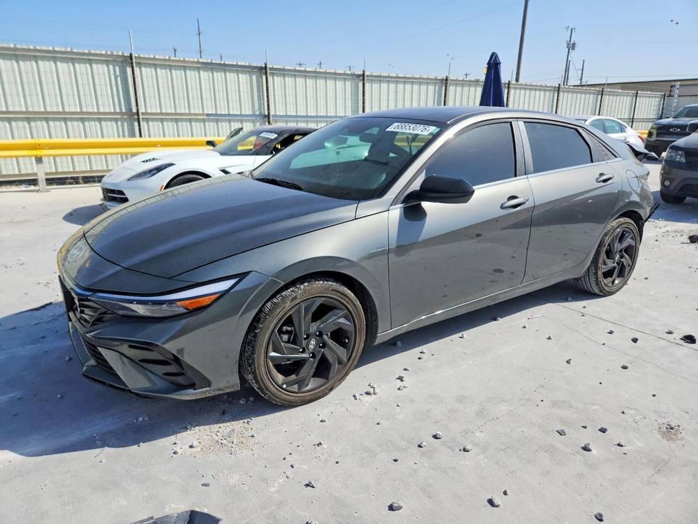 2026 Hyundai Elantra Sel Sport Premium