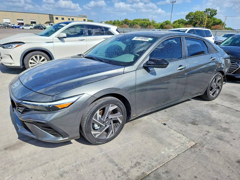 2025 Hyundai Elantra Sel Sport