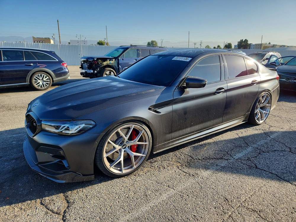 2023 BMW M5