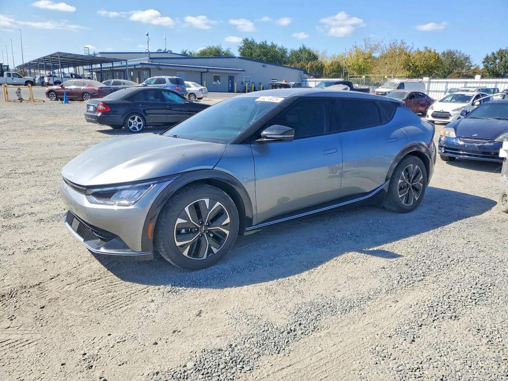 2023 Kia EV6 Wind