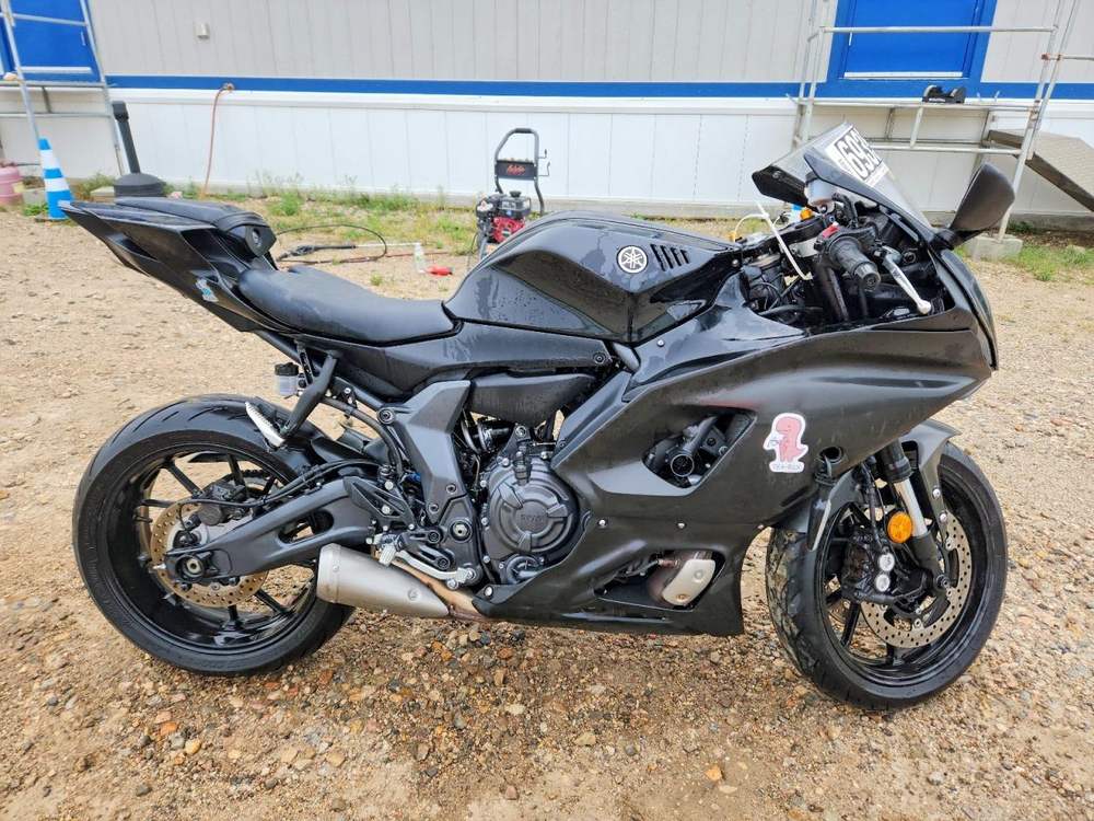 2024 Yamaha yzf r7