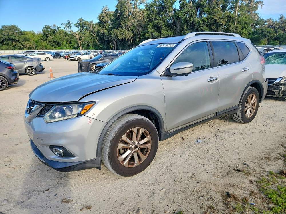 2016 Nissan Rogue Sv