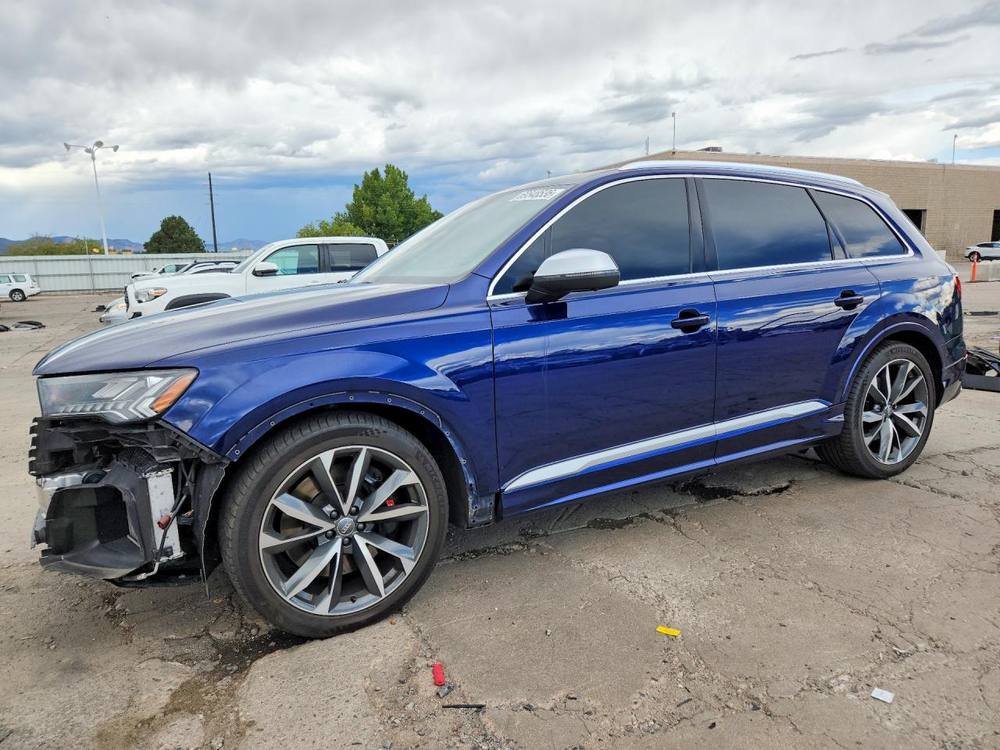 2020 Audi SQ7 Premium Plus