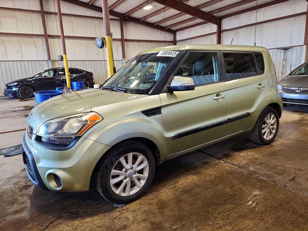 2013 Kia Soul +