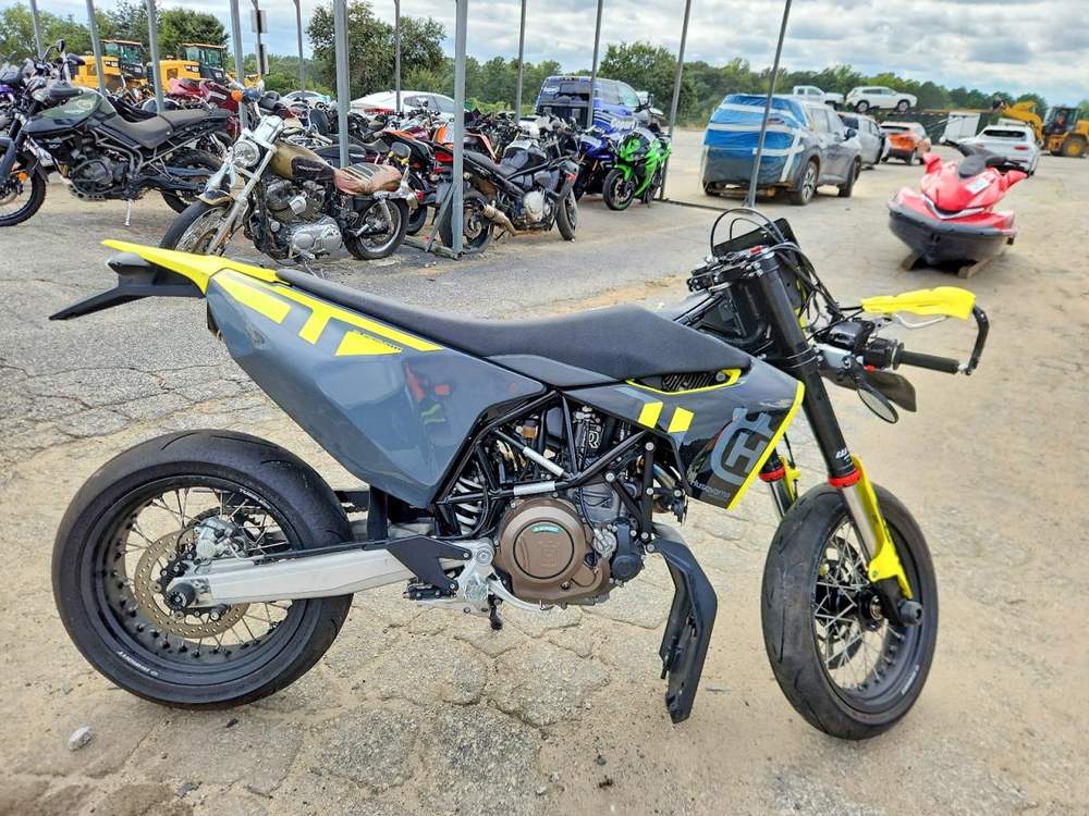 2023 husqvarna 701