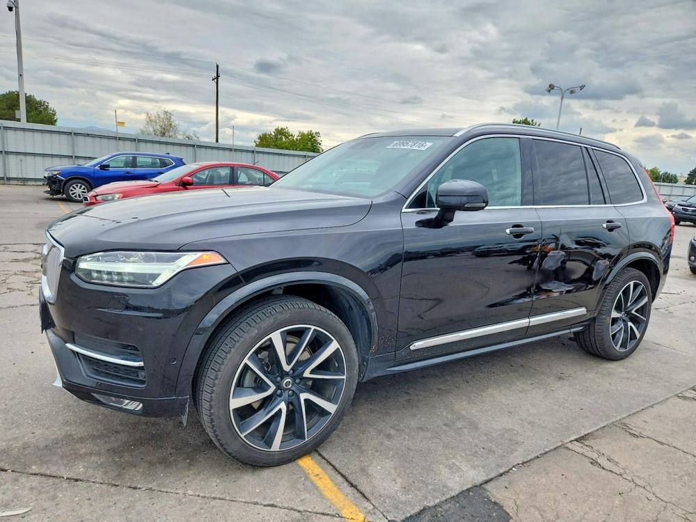 2019 Volvo XC90 T6 Inscription