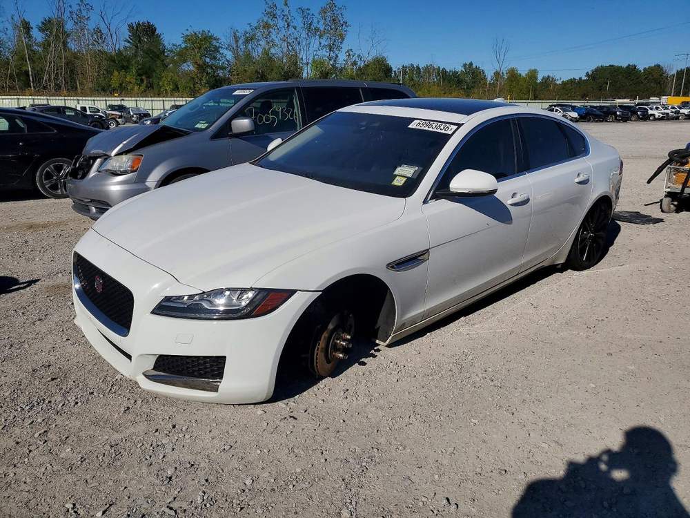 2018 Jaguar XF Prestige